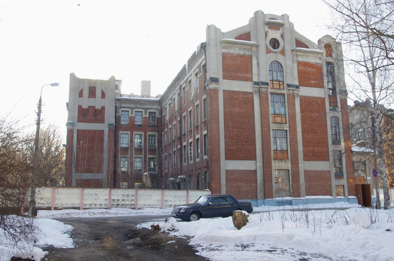 Морозовские казармы. Домъ 2)